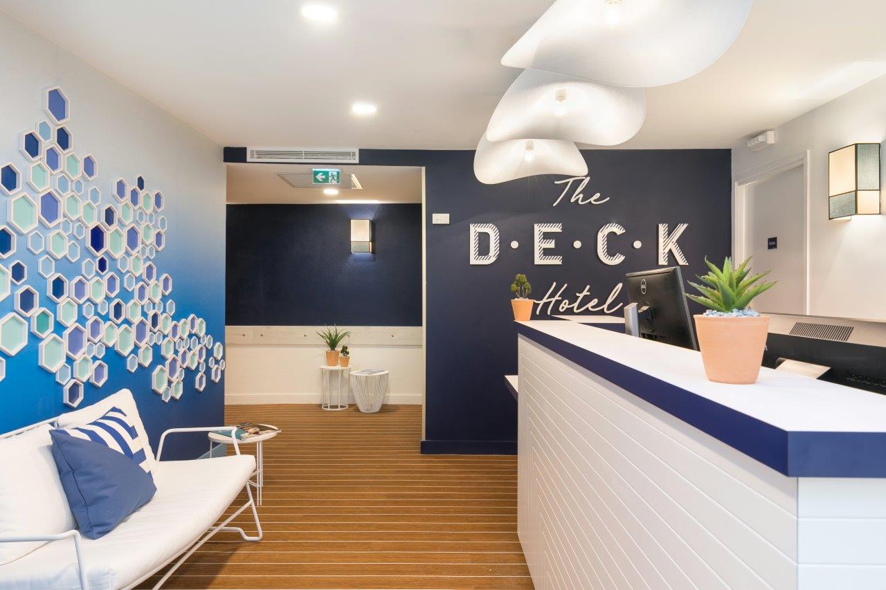 Deck Hotel reception Bel Oeil Nice Cannes Monaco