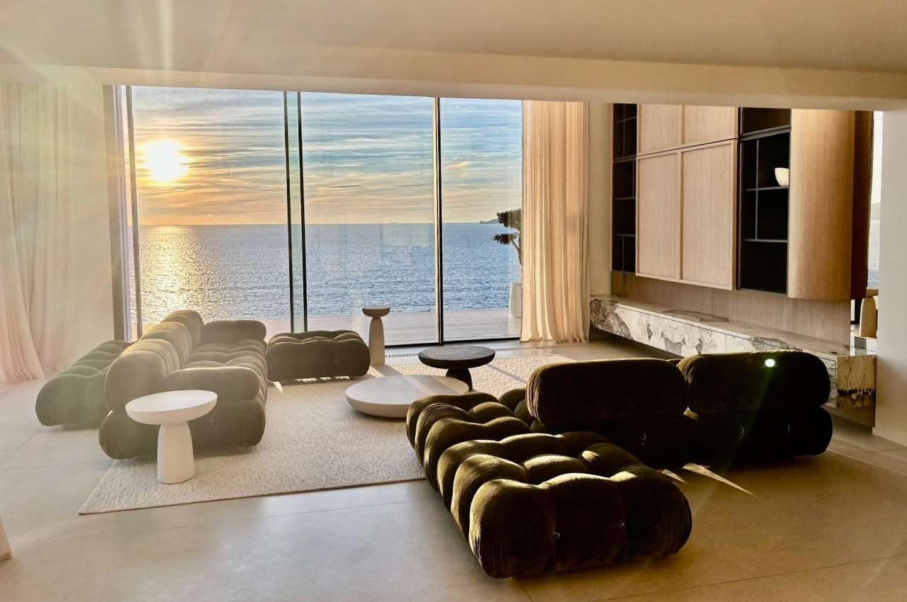 Bel Oeil Marseille camaleonda B&B Italia 3