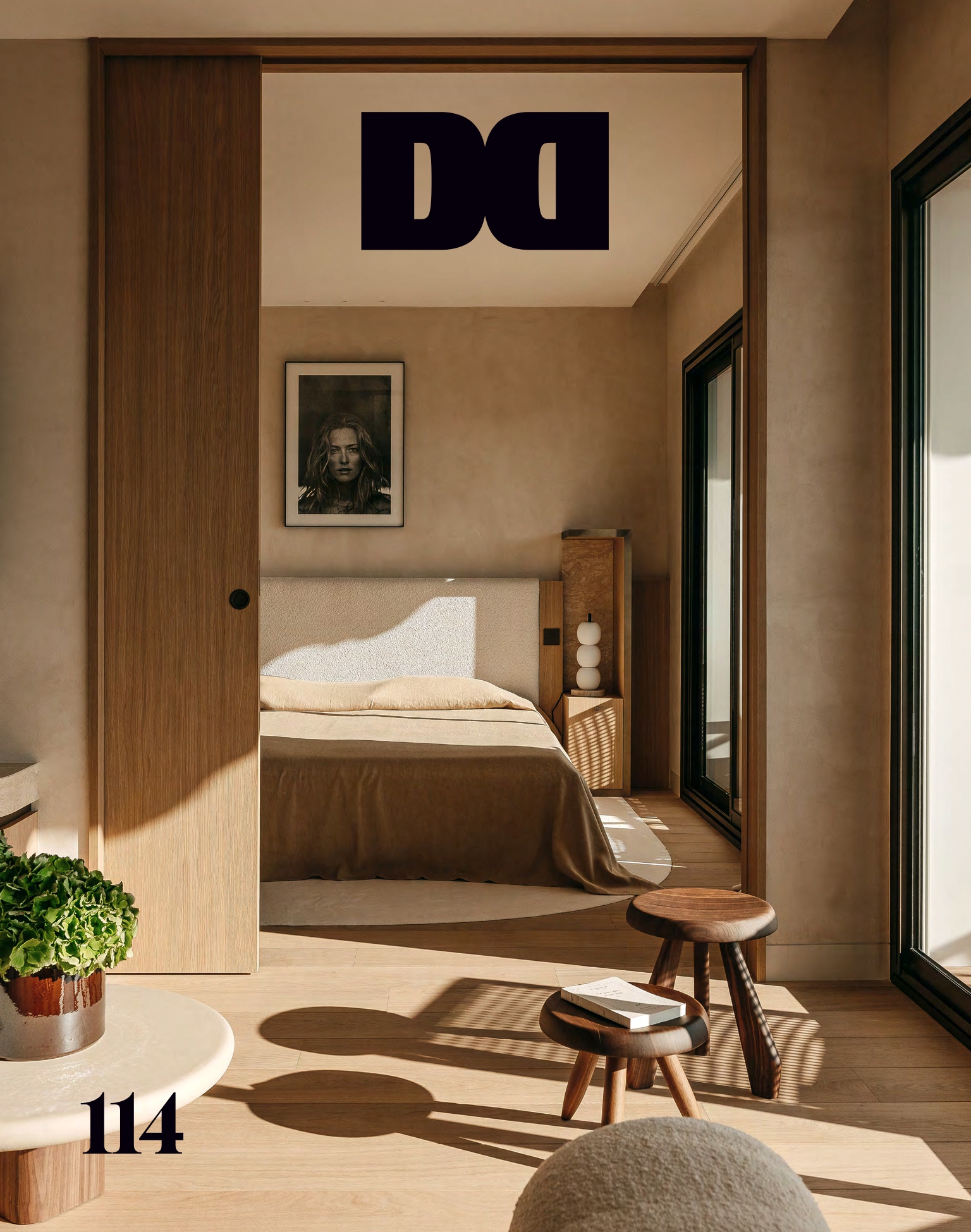 Bel Oeil Domodeco Marse 2026 Anne-France Mayne. Sur la Côte d’Azur, entre Nice, Cannes, Monaco, Saint-Tropez et Marseille, Bel OEil s’est imposé comme une adresse singulière dans le paysage du design. Ni simple showroom, ni galerie, ni boutique, le lieu fonctionne comme un laboratoire d’atmosphères où mobilier contemporain, pièces iconiques, objets chinés et oeuvres d’art composent un même récit. À l’origine de cette vision, Alexandre Curtet et son oeil curieux. Depuis plus de trente ans, il observe, relie et compose. Chez Bel OEil, le design quitte le simple registre de l’objet pour devenir une matière vivante, capable de dialoguer avec l’architecture, l’art et les histoires qui prennent vie au coeur des projets