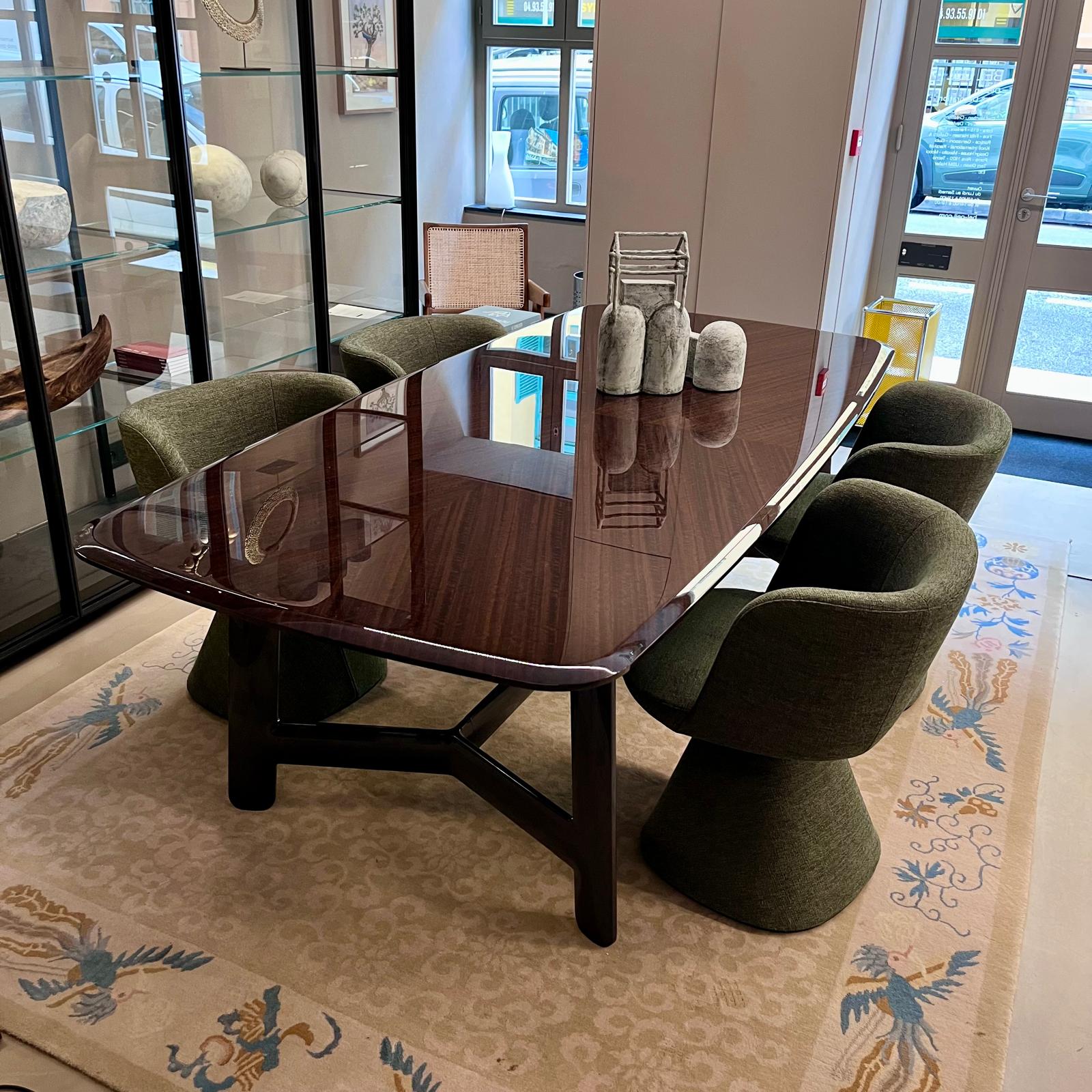 Table Alex – Image 2